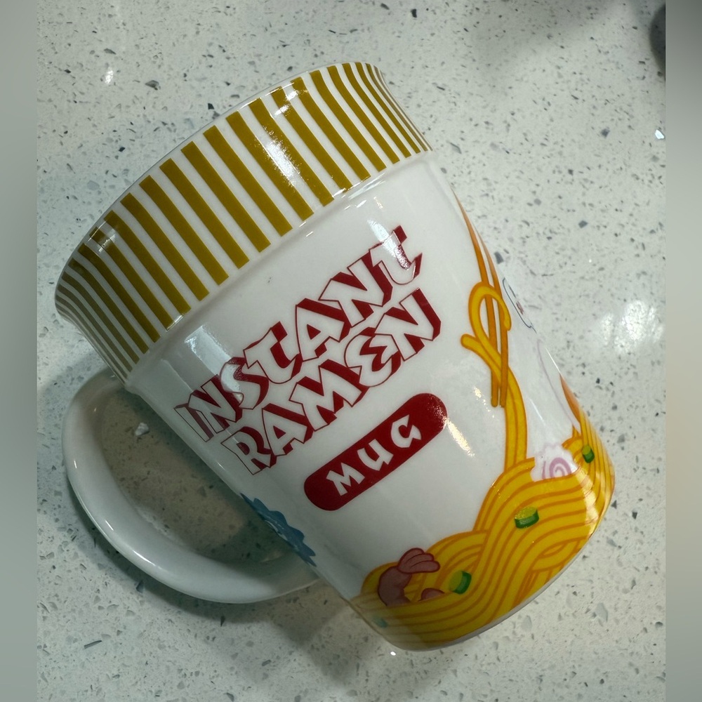 Instant Ramen Mug - White and Yellow